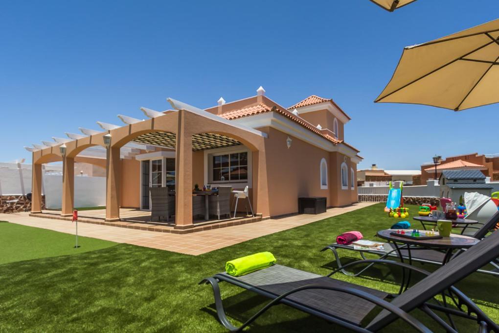 Perfect For Family Holidays With Private Pool, Near Beach And Golf- Villa Ashley Коста-де-Антигуа Экстерьер фото